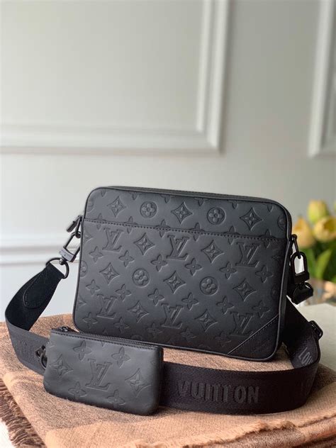 lv men's duo messenger bag|louis vuitton cross bag men's.